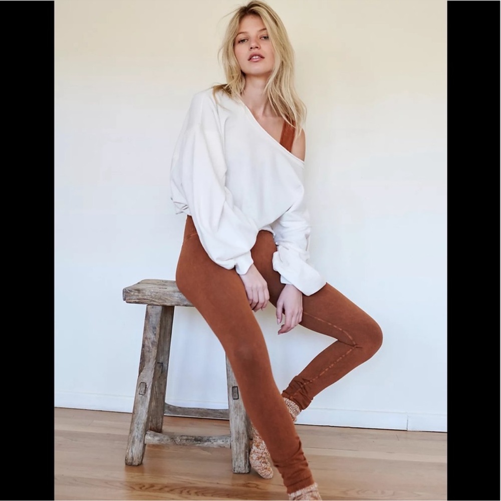 NWOT Free People Good Karma set in Toasted Coconut